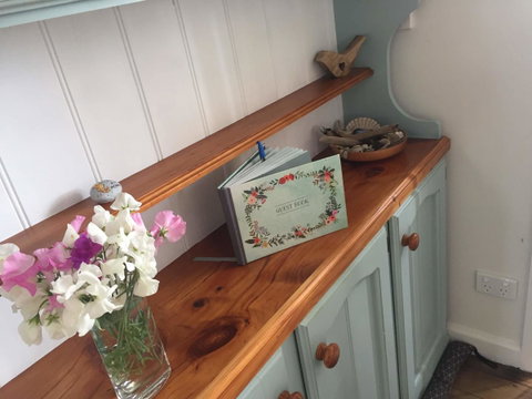 Driftwood-Cottage - Nambucca Heads Accommodation 6