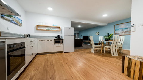 Ulverstone River Edge HolidayApartments - Nambucca Heads Accommodation 20