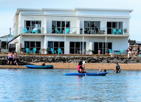 Ulverstone River Edge HolidayApartments - Nambucca Heads Accommodation 8
