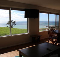 Penguin Seaside Farm - Nambucca Heads Accommodation