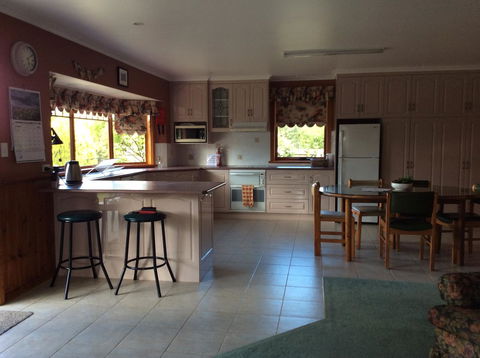 Our Cottage - Nambucca Heads Accommodation 8