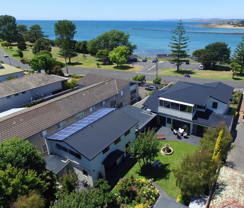 Birchwood On The River - Devonport, Tasmania - Self-Contained And Self-Catering Accommodation - Nambucca Heads Accommodation 9