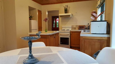 City Townhouse Walking Distance To City - Nambucca Heads Accommodation 9