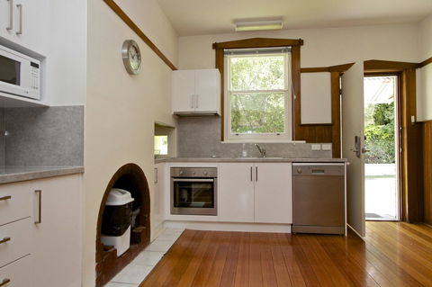 Grosvenor Court Apartments - Nambucca Heads Accommodation 9