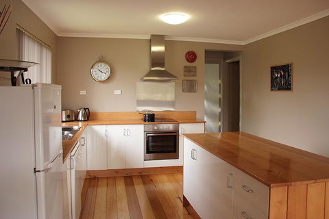 Pinestumps Holiday Home - Nambucca Heads Accommodation 1