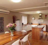 Pinestumps Holiday Home - Nambucca Heads Accommodation