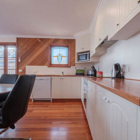 Cod Rock Point - Nambucca Heads Accommodation 9