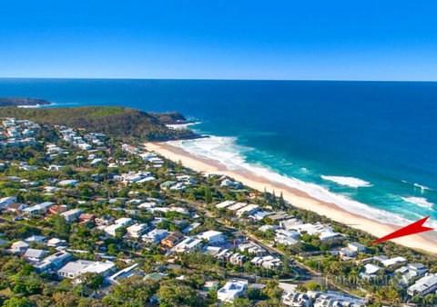 NEW Sunshine Beach Family Escape 3 Bedroom With Free Wifi And Parking - Nambucca Heads Accommodation 2