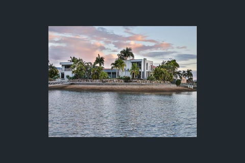 NewPort Dream Quiet Island - No Party - Nambucca Heads Accommodation 0