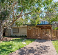 Ngungun Street 10 Dicky Beach - Nambucca Heads Accommodation