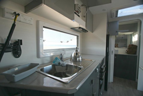 Ningaloo Glamping (caravan Rental Along The Ningaloo Coast) - Nambucca Heads Accommodation 3