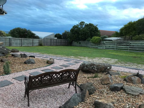 OCEAN BREEZE - Nambucca Heads Accommodation 0