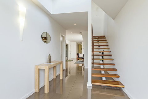 Ocean View: Luxury Beachfront - Nambucca Heads Accommodation 1