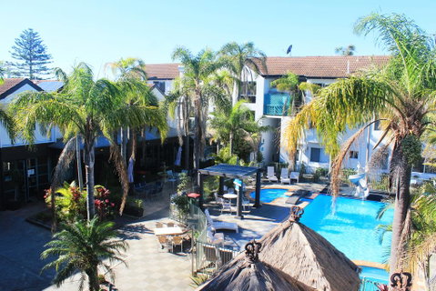 Oceanside Hawks Nest - Nambucca Heads Accommodation 1
