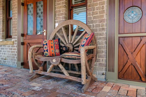 Old Bank Boutique Hotel - Nambucca Heads Accommodation 2