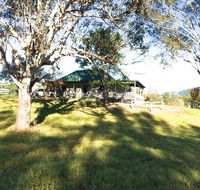 Old Schoolmaster's Cottage on the Barrington River - Nambucca Heads Accommodation