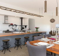 On A Hill - modern country home near Braidwood - Nambucca Heads Accommodation