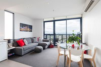 One bedroom City Apt with Spectacular Views
