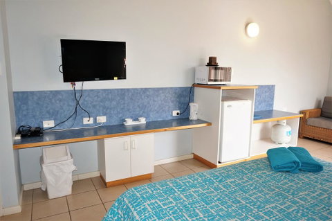 Osprey Holiday Village Unit 222-1 Bedroom - Great 1 Bedroom Studio Apartment With A Pool In The Complex - Nambucca Heads Accommodation 3