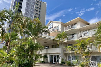 Outrigger Burleigh with Nambucca Heads Accommodation