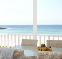 Pa's Beach House - Apartment 1 - Nambucca Heads Accommodation