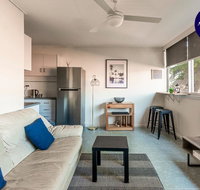 PADDINGTON PAD with PARKING  SMART TV  POOL - Nambucca Heads Accommodation