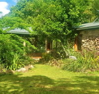 Palm Grove Rainforest Retreat - Nambucca Heads Accommodation