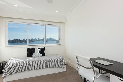 PANORAMIC HARBOUR VIEWS - Nambucca Heads Accommodation 2
