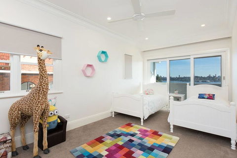 PANORAMIC HARBOUR VIEWS - Nambucca Heads Accommodation 3
