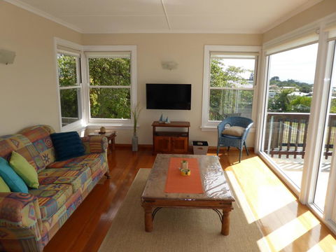 Panoramic Views On Walter - Nambucca Heads Accommodation 3