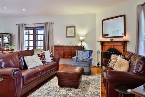Parker Lodge Maldon - Nambucca Heads Accommodation 0