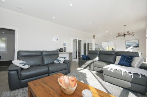 Peaceful Ridge Resort - Nambucca Heads Accommodation 2