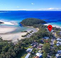 Pelican Beach House Narrawallee - Nambucca Heads Accommodation