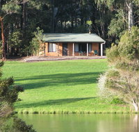 Pemberton Lake View Chalets - Nambucca Heads Accommodation