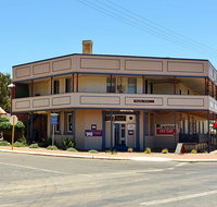 Pingelly Hotel - Nambucca Heads Accommodation