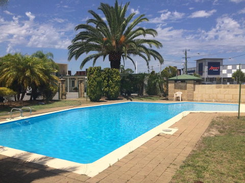 Platinum Motel - Nambucca Heads Accommodation 1