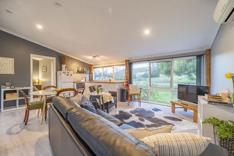 Platypus Waters B&B - Nambucca Heads Accommodation 0