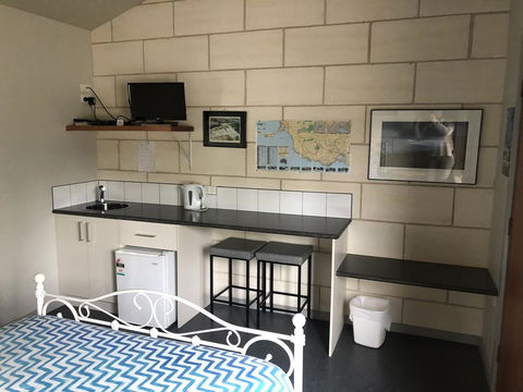 Port Campbell Guesthouse & Flash Packers - Nambucca Heads Accommodation 1