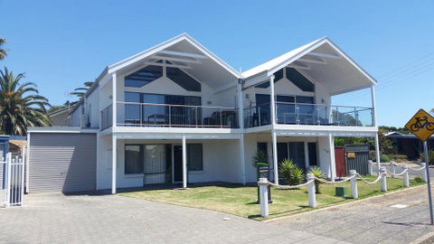 Port Elliot Beachcomber - Nambucca Heads Accommodation 1