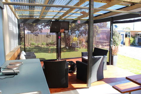 Portland Retro Motel - Nambucca Heads Accommodation 1