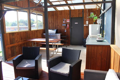 Portland Retro Motel - Nambucca Heads Accommodation 2