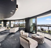 President Towers Apartment - Nambucca Heads Accommodation
