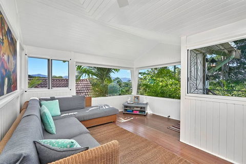 Quaint Cottage In The Edge - Nambucca Heads Accommodation 3