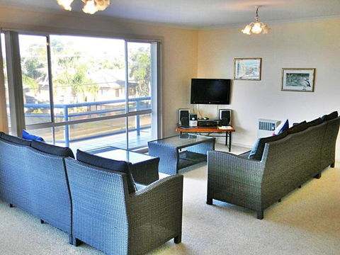 QUAYS 6 - Nambucca Heads Accommodation 2