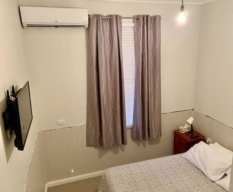 Railway Heritage Home - Nambucca Heads Accommodation 0