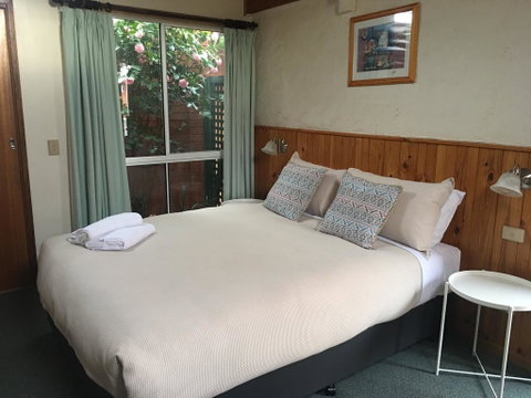 Railway Motel Myrtleford - Nambucca Heads Accommodation 0