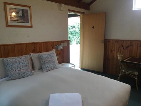 Railway Motel Myrtleford - Nambucca Heads Accommodation 3