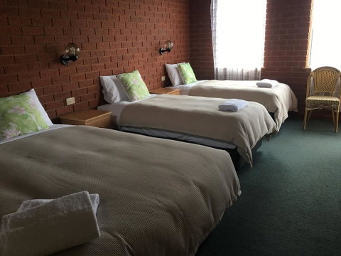 Railway Motel Myrtleford - Nambucca Heads Accommodation 2