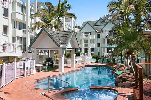 RAINBOW BAY 3 Bed Ocean Views & SPA On Roof Terrace - Nambucca Heads Accommodation 1