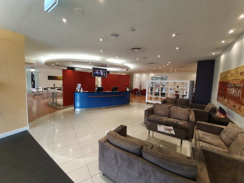 Ramada Encore By Wyndham Dandenong - Nambucca Heads Accommodation 1